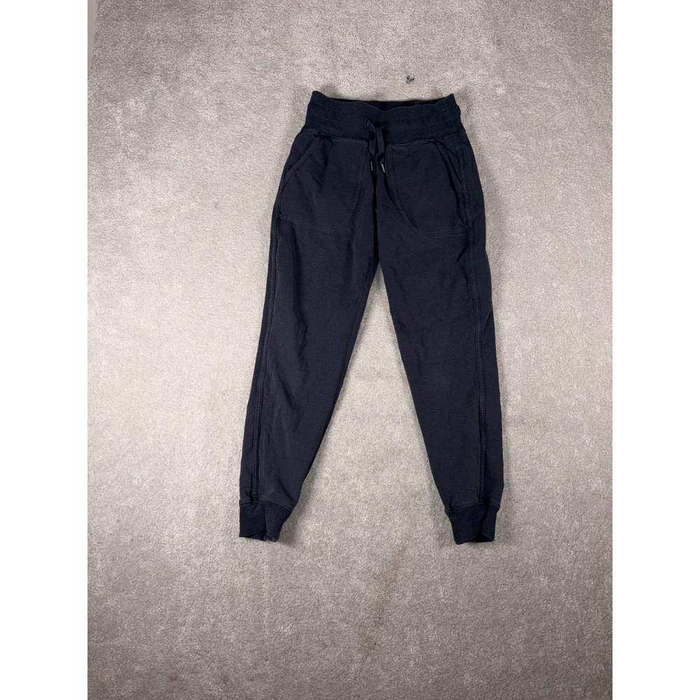 lululemon sweatpants navy pockets size 2 joggers